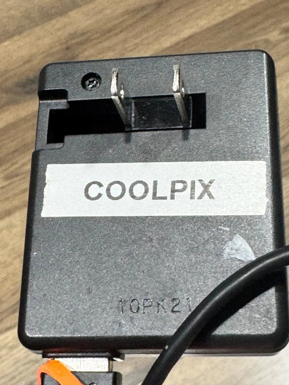 Nikon EH-68P Charger CoolPix P100 S70 S80 S640 S3000 S4000 S6000 S8000 S8100 E9